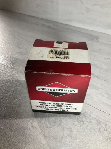 Briggs & Stratton 693699 Drive Starter OEM (6922724540599)